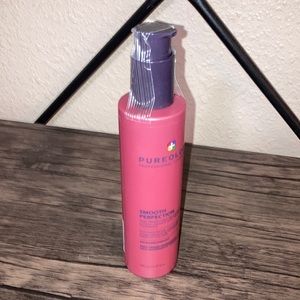 NWT- Pureology smooth perfection - heat protectant smoothing lotion